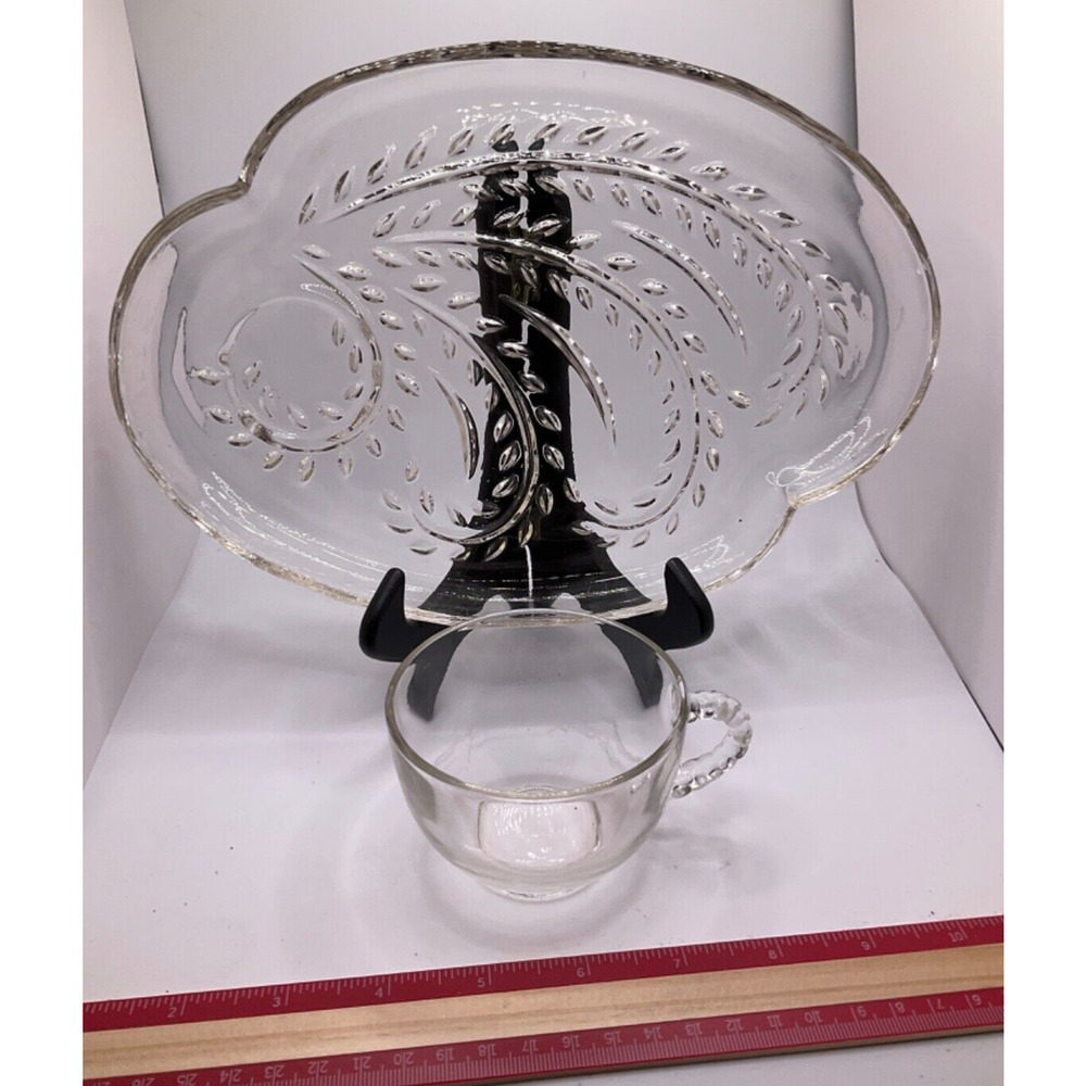 Vintage Federal Glass Snack Plate & Cup Set‎ - Cottage Homestead, Wheat Pattern